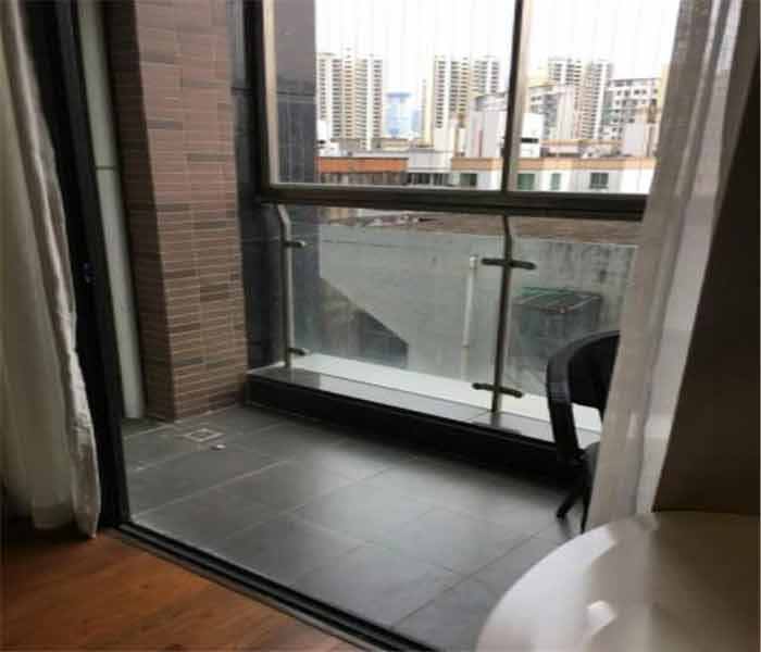 香密湖軍產房:億民公寓