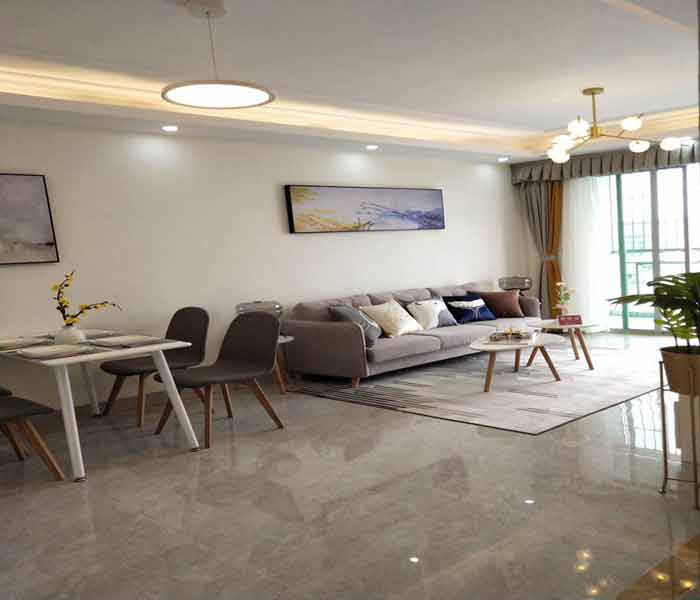 觀瀾小產(chǎn)權(quán)房網(wǎng):浪漫新城廣場(chǎng)