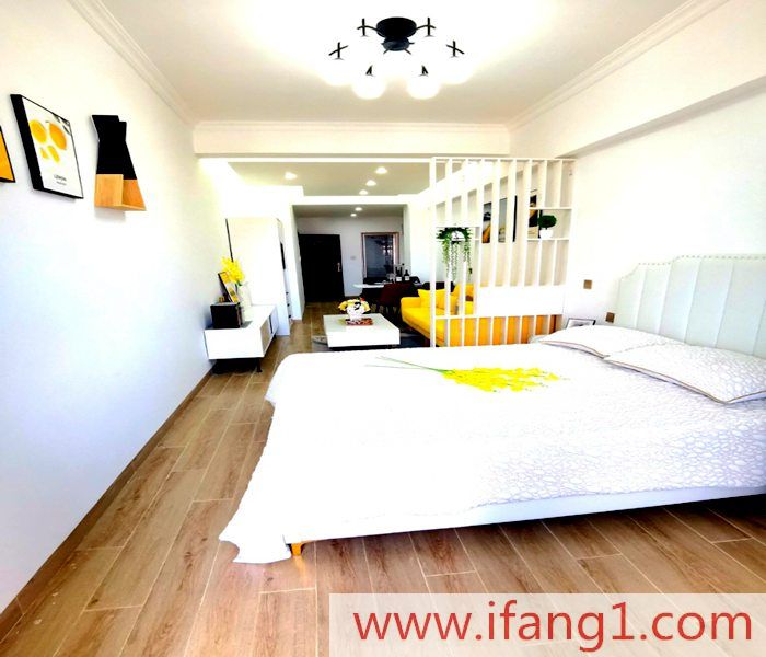 <a href=/changping/ target=_blank class=infotextkey>常平小產權房出售</a>