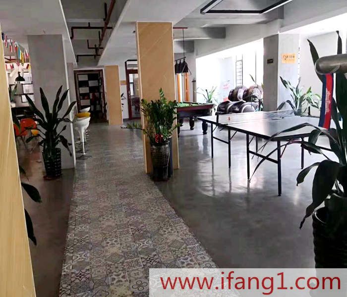 <a href=/guanlan/ target=_blank class=infotextkey>觀瀾小產權出售網</a>