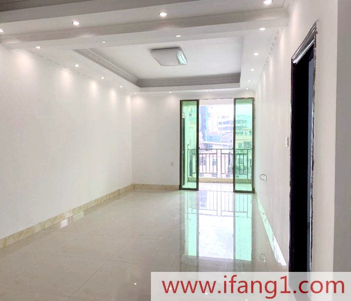 <a href=/dalingshan/ target=_blank class=infotextkey>大嶺山最新小產(chǎn)權房</a>