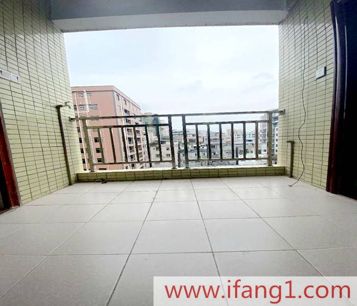 <a href=/dalingshan/ target=_blank class=infotextkey>大嶺山最新小產(chǎn)權房</a>